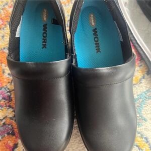 Dr. Scholl’s Work Clogs Size 7W